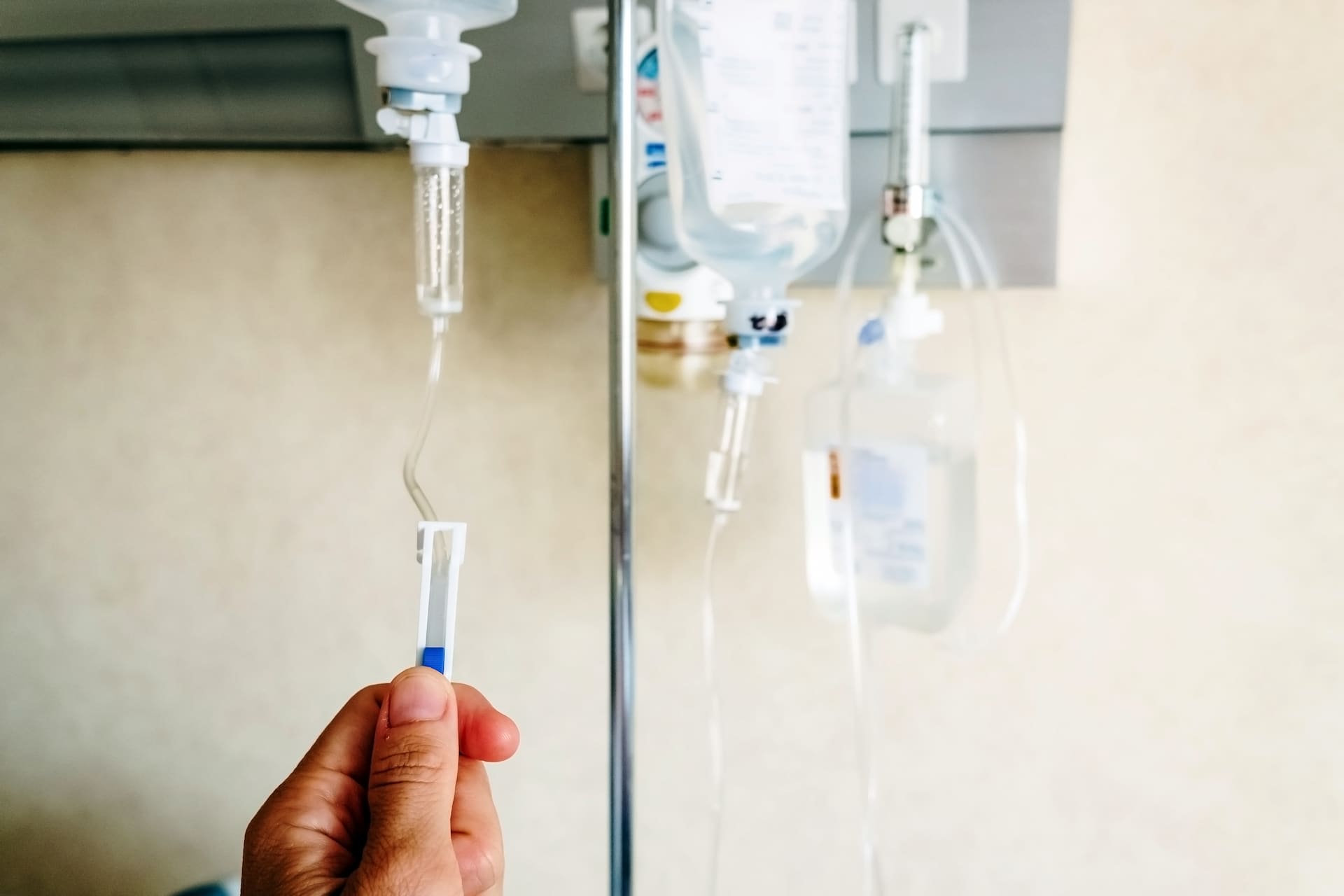 nebulized glutathione iv therapy beverly hills IV Therapy in Los Angeles & Beverly Hills| Beverly Hills Concierge Health main image 1